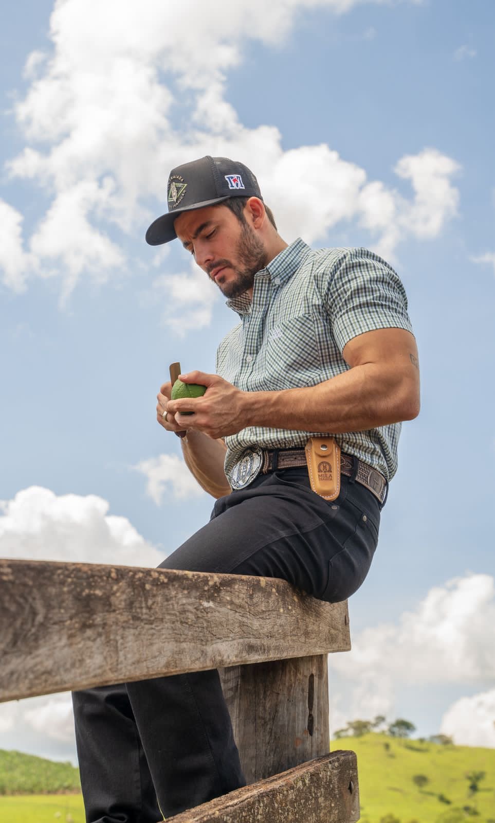 Camisa Xadrez + Calça Preta